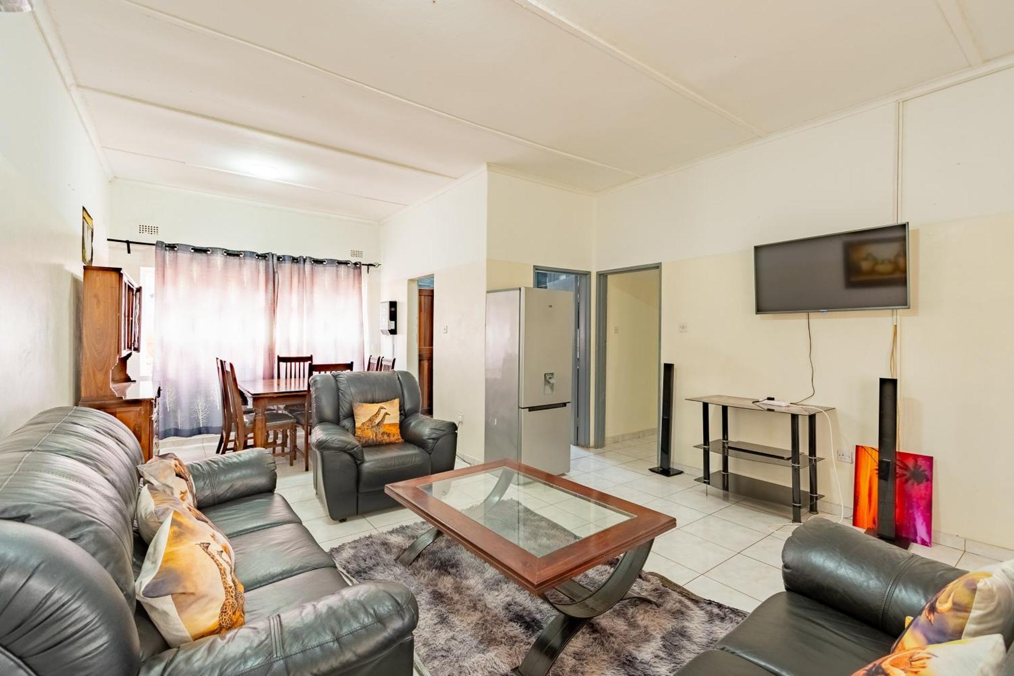 Wood Road Guest Lodge شلالات فيكتوريا المظهر الخارجي الصورة