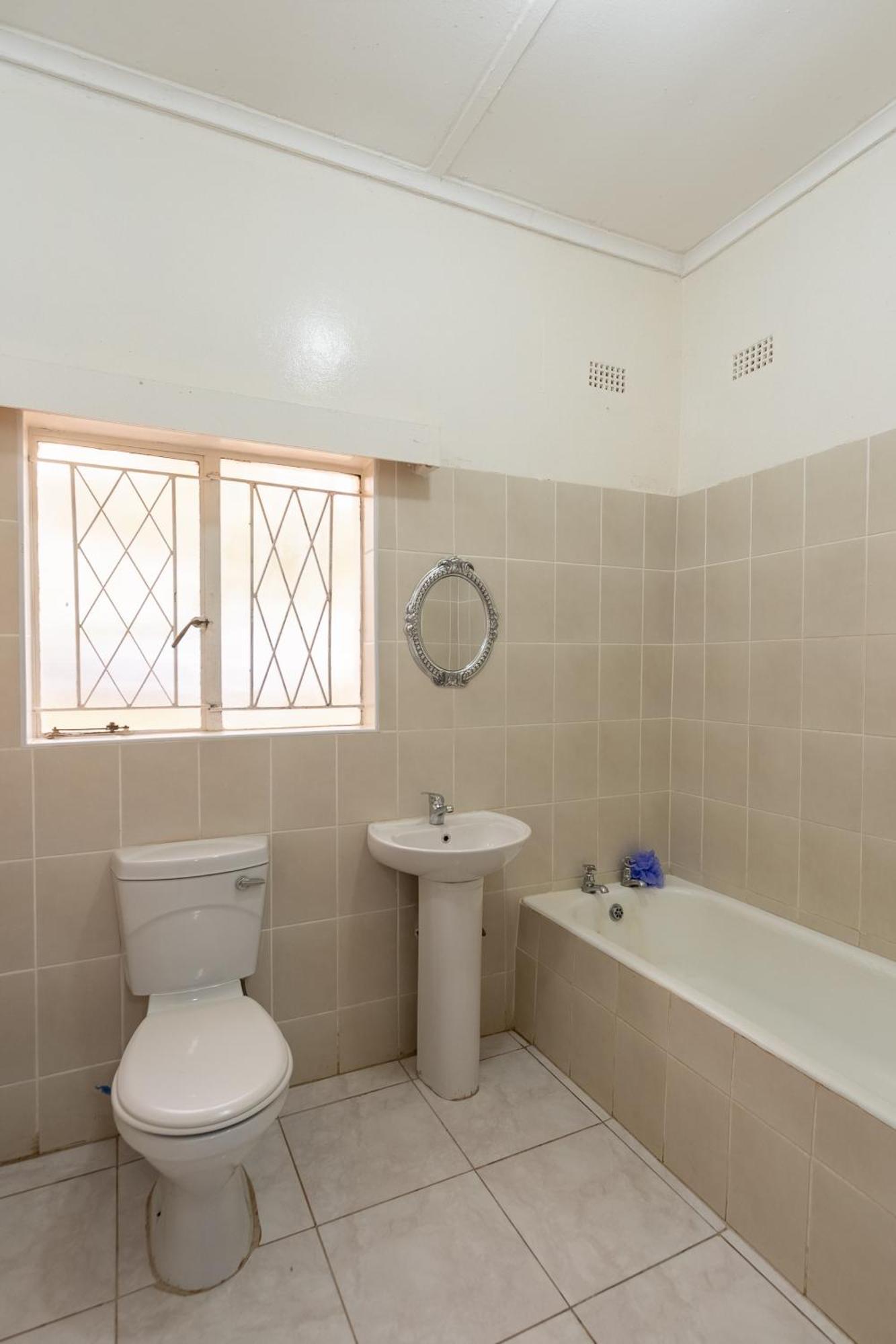 Wood Road Guest Lodge شلالات فيكتوريا المظهر الخارجي الصورة